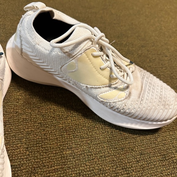 Vessi Everyday Sneaker 2.0 - Picture 5 of 7